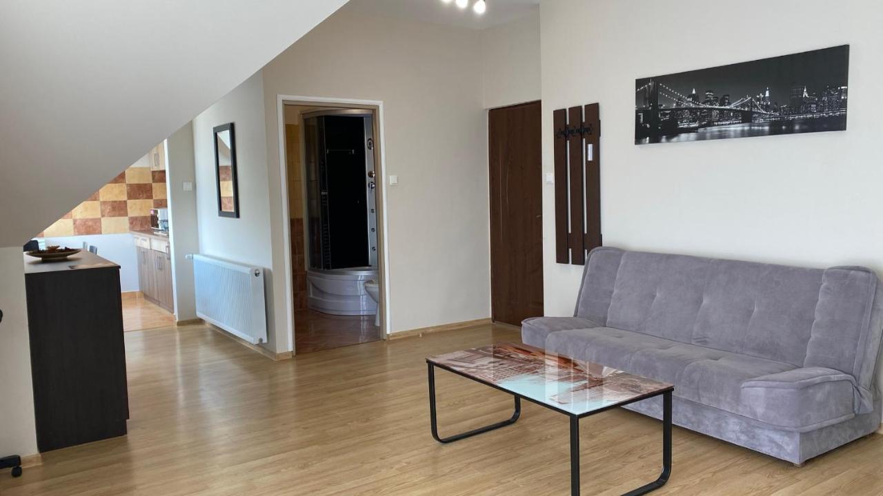 Korall Apartman Balatonfůzfő Exterior foto